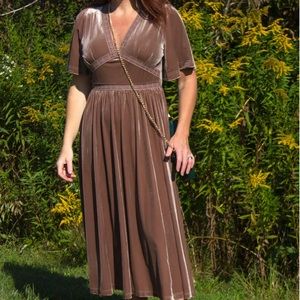 Boho Style Velvet Midi Dress with lace front